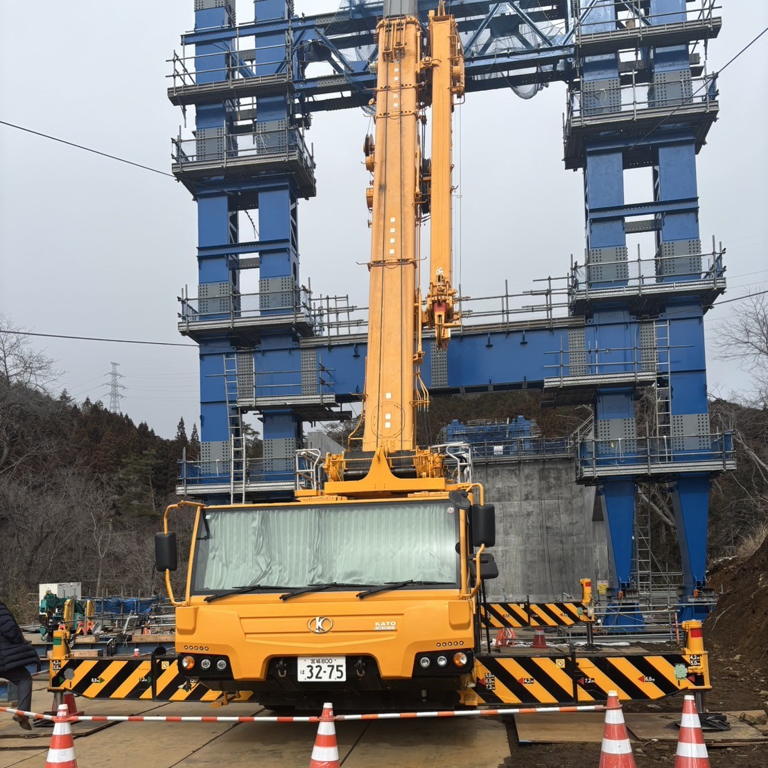 110t全油圧式オールテレーンクレーン